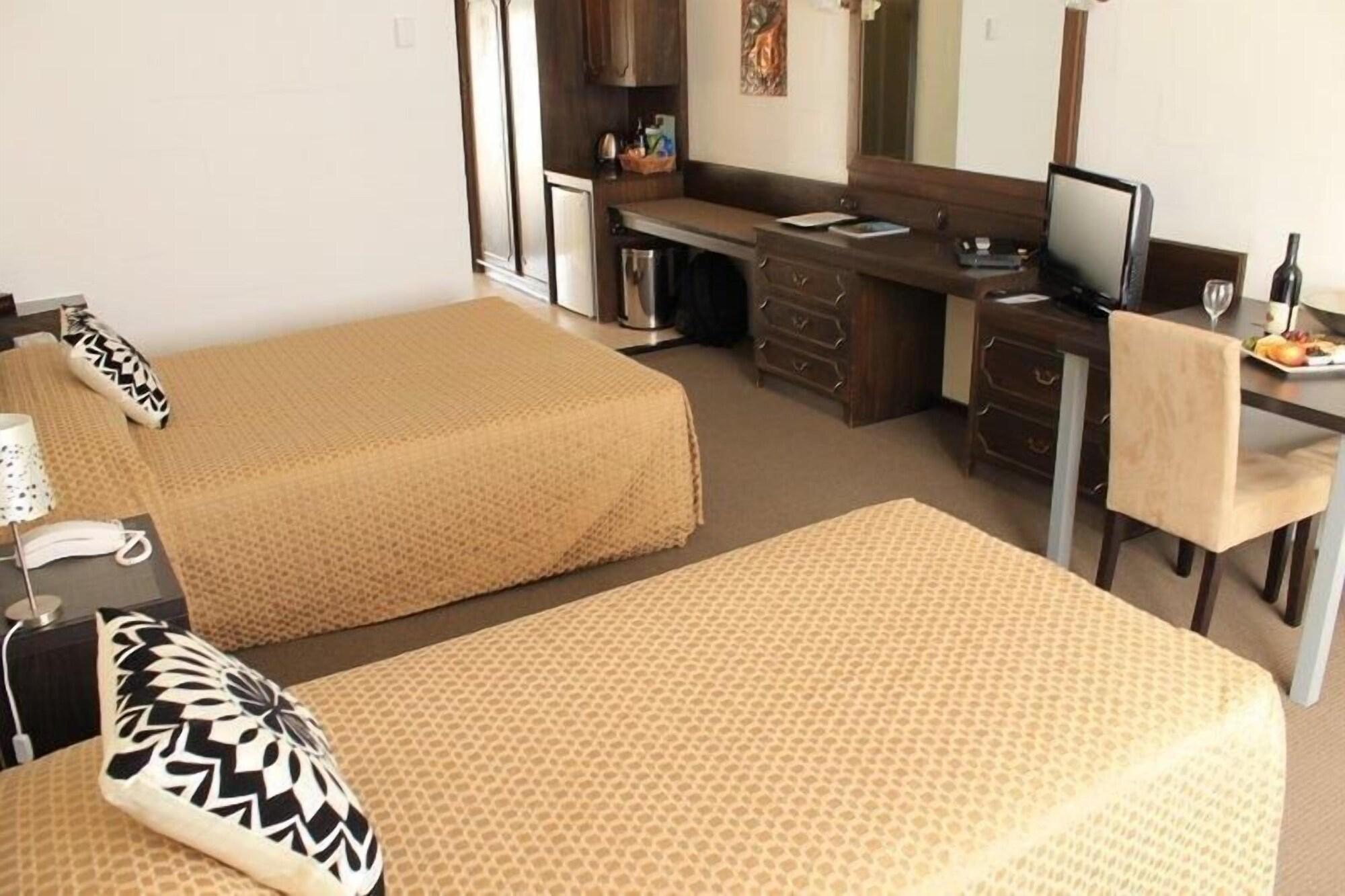 West Coaster Motel Queenstown Dış mekan fotoğraf