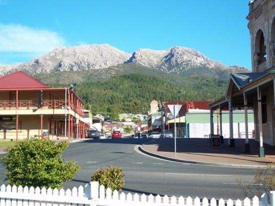 West Coaster Motel Queenstown Dış mekan fotoğraf
